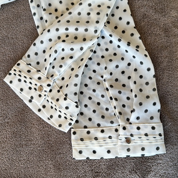 H&M Cream Dress with Black Polka Dots - Picture 7 of 7